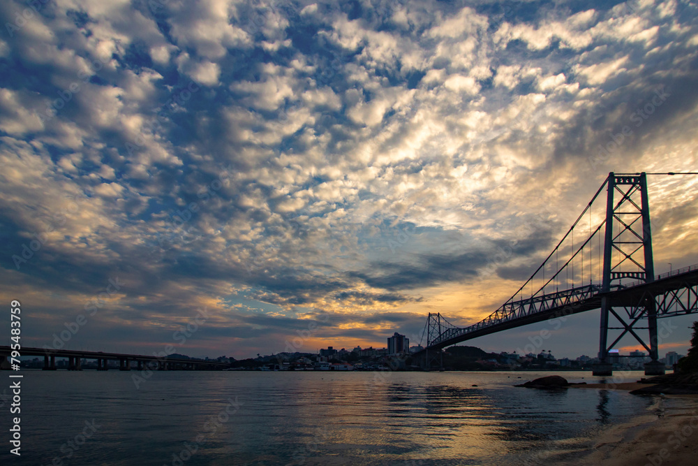 pôr do sol ponte Hercílio luz de Florianopolis Santa Catarina Brasil Florianópolis pôr do sol ponte Hercílio luz de Florianopolis Santa Catarina Brasil Florianópolis