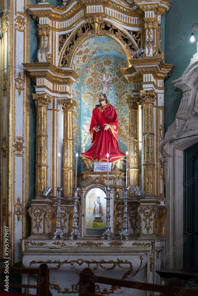 Φωτογραφία View of the image of Jesus Christ in the Carmo church during Easter Week mass in the city of Salvador, Bahia