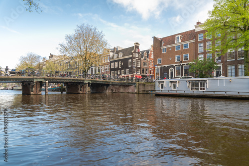 Obraz na płótnie Bridge in one of the canals of Amsterdam, the Netherlands w salonie