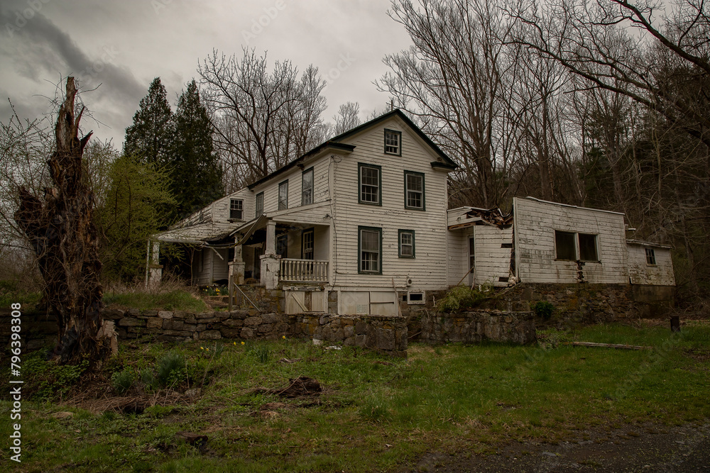 Abandoned house in the Delaware Water Gap  National Recreation Area