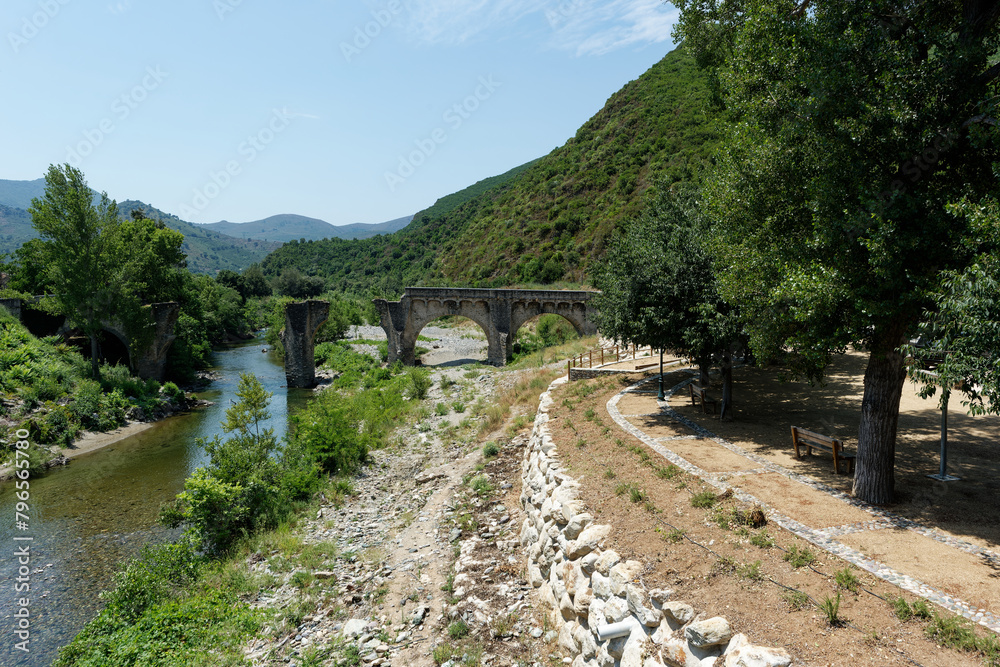 Korsika - Castello-di-Rostino - Ponte Novu - Ruine der alten Brücke