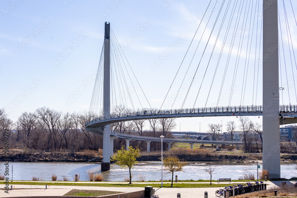 Obraz premium bridge over the river
