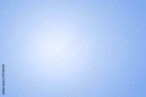 Elegante fondo azul zafiro con borde superior blanco brumoso y borde inferior de textura grunge negro oscuro, diseño azul de lujo