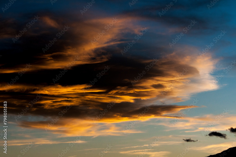 Fototapeta premium Tramonto Cielo Rosso