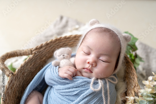 Newborn photo of a one-month-old Taiwanese baby living in Yilan, Taiwan
台湾宜蘭に住む生後一ヶ月の台湾人の赤ちゃんのニューボーンフォト