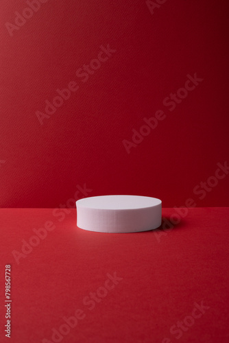 stand 3d geometric shape