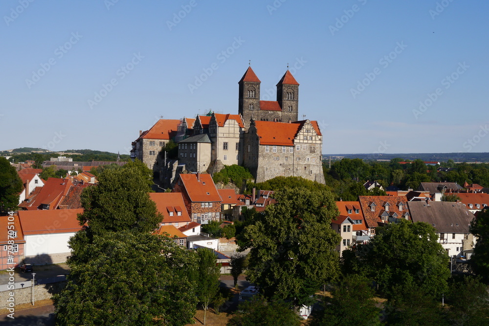 Romanische Stiftskirche auf dem Schlossberg in Quedlinburg