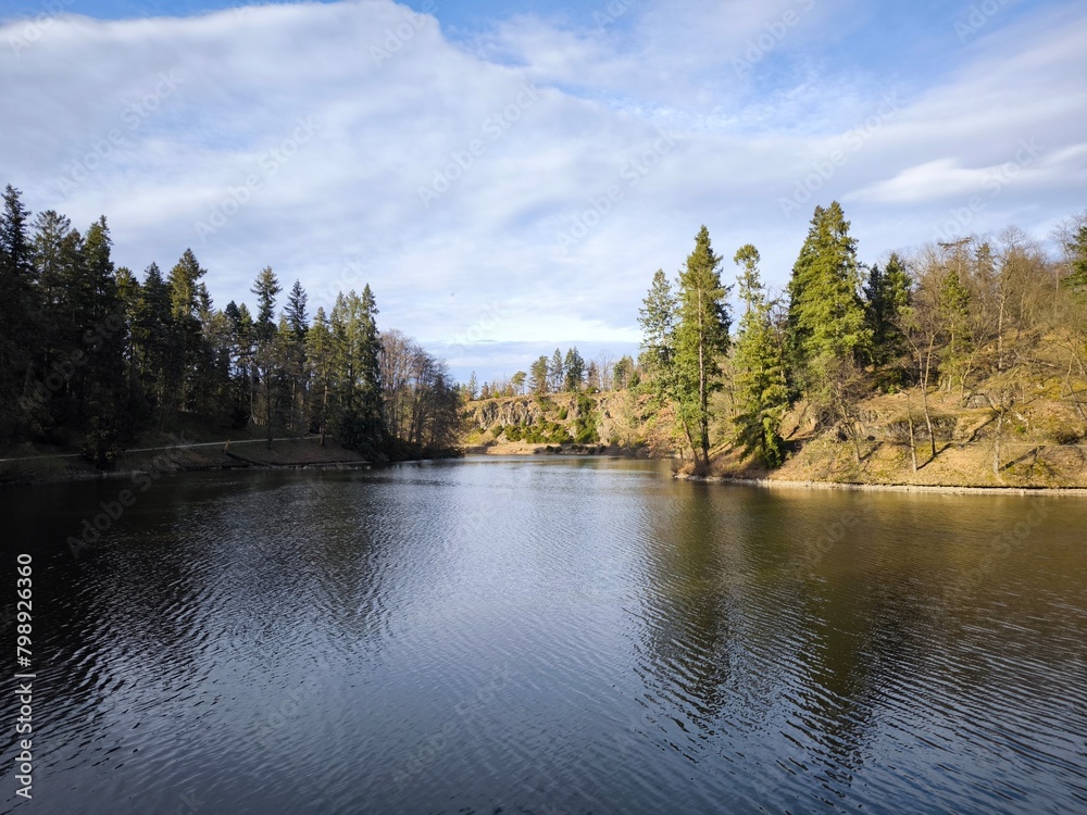 Obraz premium natural park with a large lake
