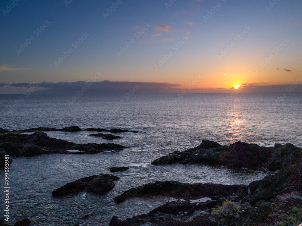 Teneriffa, Spanien: Sonnenuntergang über La Gomera