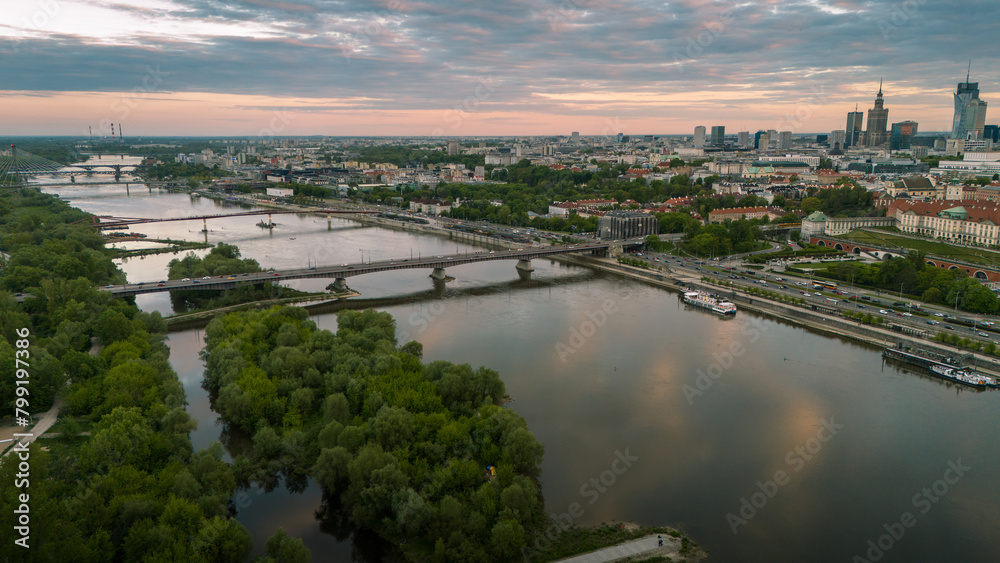 Fototapeta premium view of Warsaw from above the Vistula river in spring in Poland