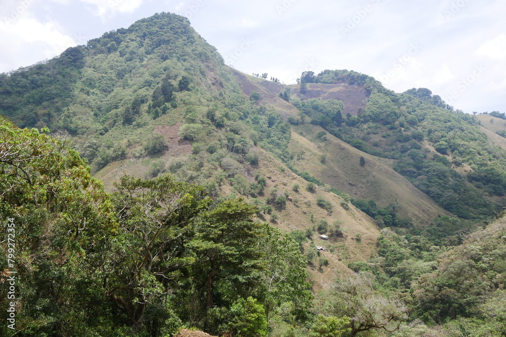Berggipfel  San Miguel am Cruz de Alajuelita in den Bergen bei Escazú in Costa Rica