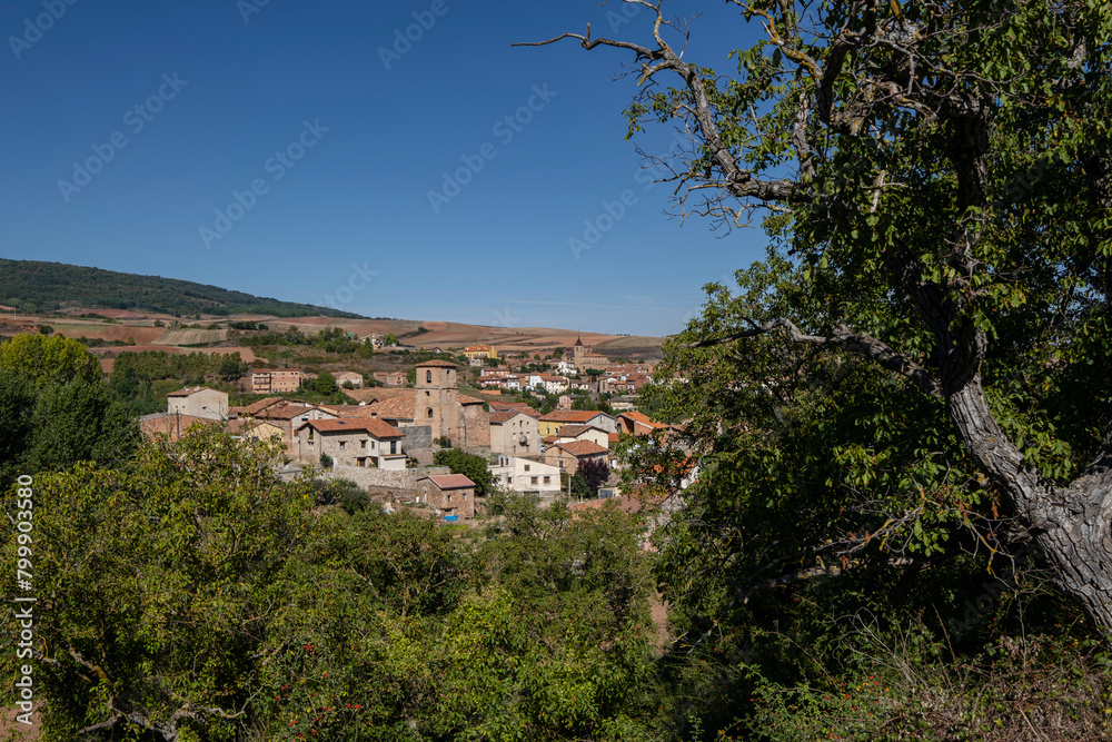 pueblos de San Andrés del Valle y Berceo, municipio de Estollo, La Rioja, Spain