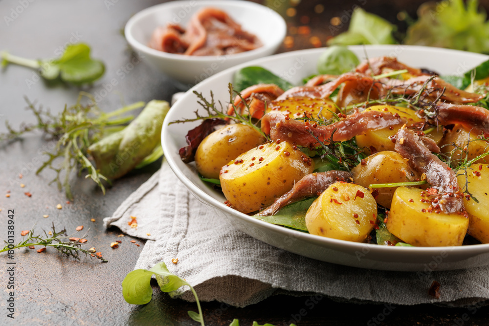 Warm salad with anchovy and baby potatoes and wholegrain mustard Warm salad with anchovy and baby potatoes and wholegrain mustard
