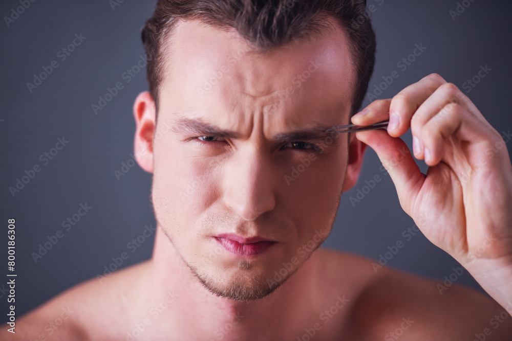 Obraz premium Handsome young man