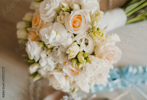 bride's bouquet, white wedding bouquet, white wedding flowers © Silesia