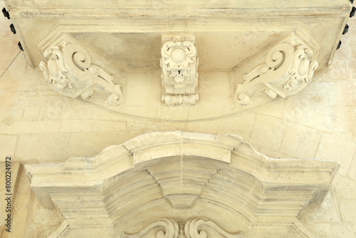 Balconi sculture Lecce photo