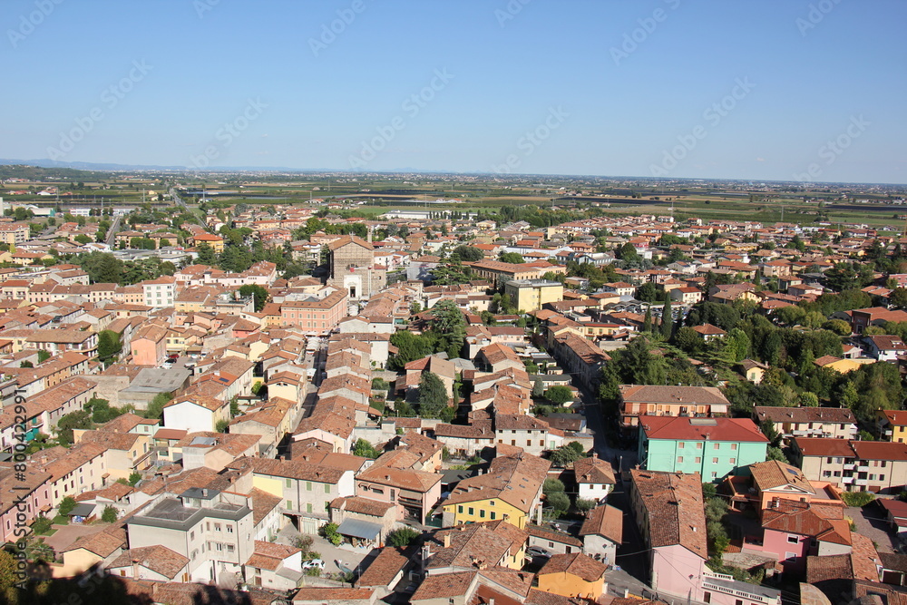 Obraz premium Mantova Italy 10 09 2023 . Red tiled roofs in the city of Mantua.