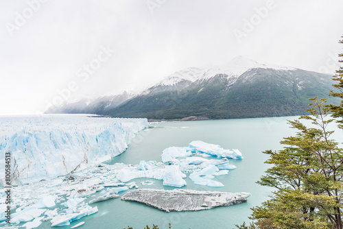 North view of the Perito Moreno Glacier, creating a majestic wall of imposing ice.