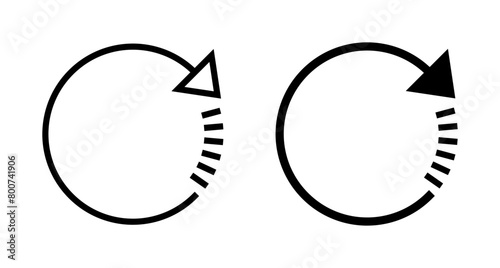 Refresh icon vector isolated on white background. Reload icon vector. Update icon. convert icon