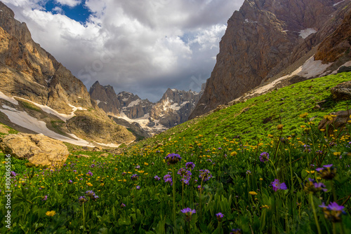 cilo mountains, hakkari, high mountains and clouds, valley of heaven and hell