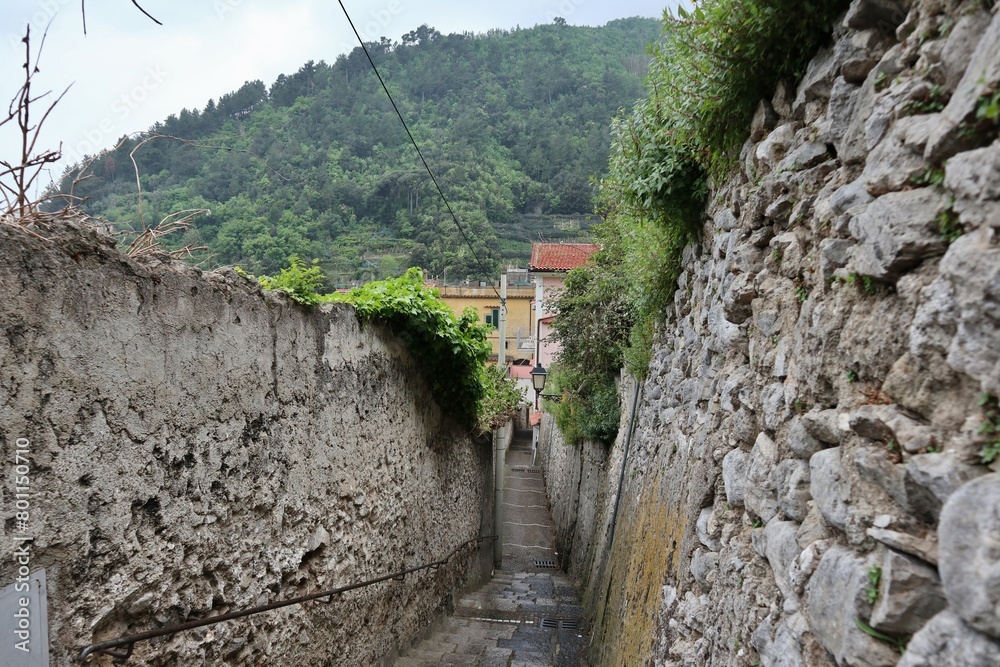 Maiori - Scalinata di Via Accola verso Via San Pietro