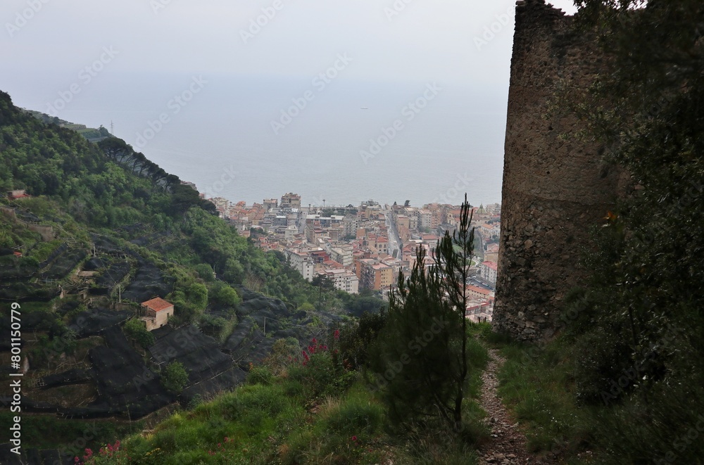 Maiori - Scorcio del borgo dal Castello di Thoroplano
