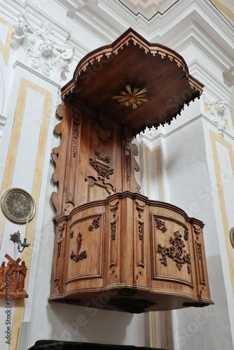 Obraz na płótnie Maiori - Pulpito ligneo nella Chiesa di San Domenico w salonie