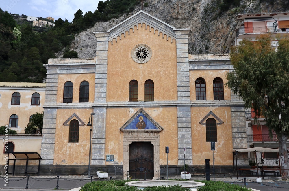 Maiori - Facciata della Chiesa di San Francesco