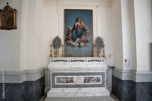 Obraz na płótnie Maiori - Altare della Madonna con Bambino nel Santuario di Santa Maria a Mare w salonie
