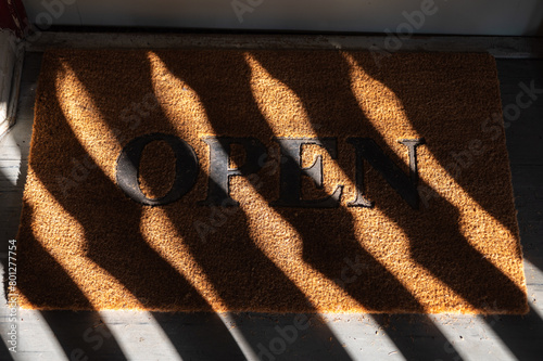 A doormat in shades