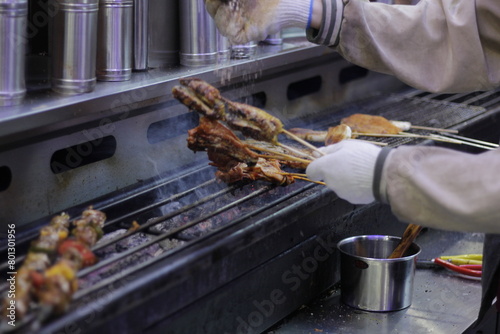 Barbecue processing, raw meat barbecue seasoning