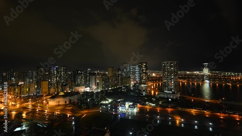 Wallpaper Mural SHARJAH WEATHER Torontodigital.ca