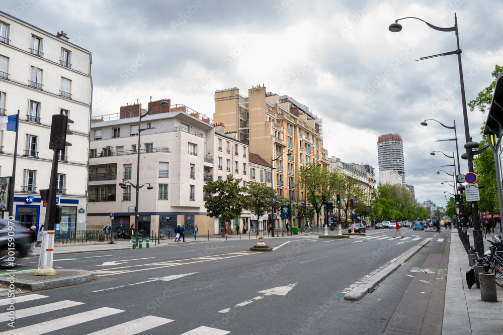 des immeubles  dans le 13 ème arrondissement à Paris en France un jour de mauvais temps