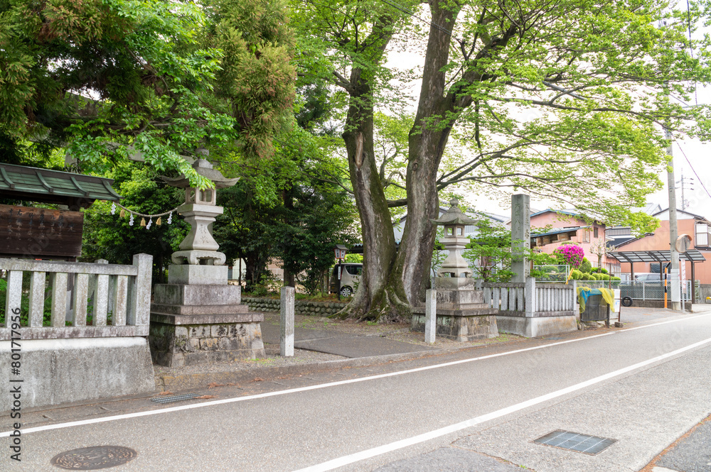 関市の春日神社の入り口 関市の春日神社の入り口