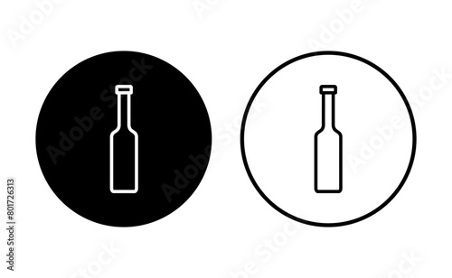 Bottle icon set. bottle vector icon