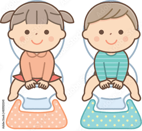 洋式トイレで用を足す男の子と女の子