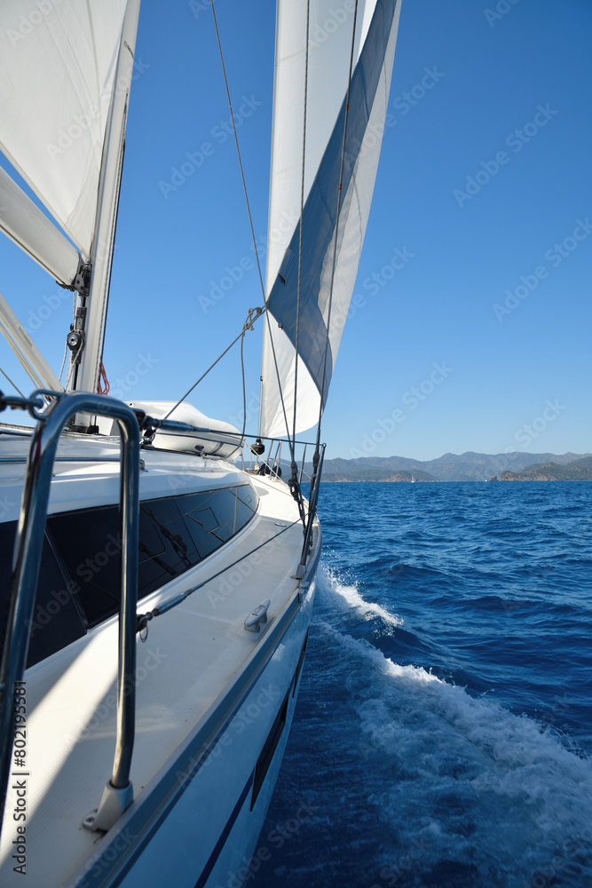 Fototapeta premium Sailing boat yacht or sailboat in Mediterranean Sea