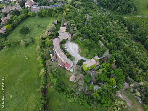 Il castello di Casalgrande, in provincia di Reggio Emilia, tra le verdi colline dell'Emilia Romagna, ai piedi dei monti Appennini photo