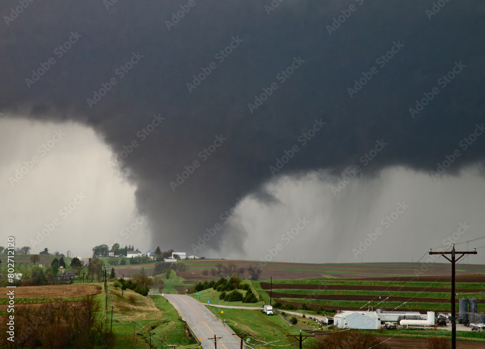 Huge Tornado near Omaha, Nebraska Huge Tornado near Omaha, Nebraska