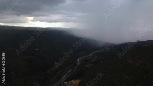 Atardecer en la Barranca de Aguacatitla en Huasca de Campo Hidalgo, Estado de México. 
