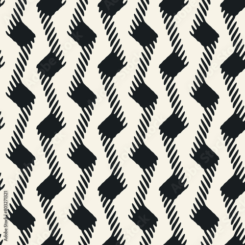 Monochrome Dashed Zigzag Checked Pattern