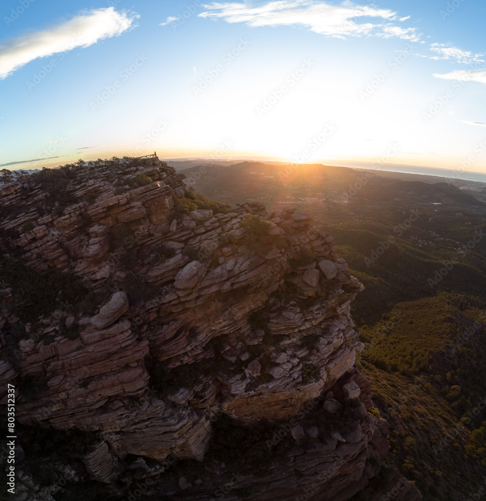 Mirador del Garbí, situado en Parque Natural de la Sierra Calderona (Valencia - España)