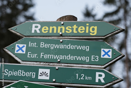 Wegweiser am Rennsteig im Thüringer Wald, Deutschland photo