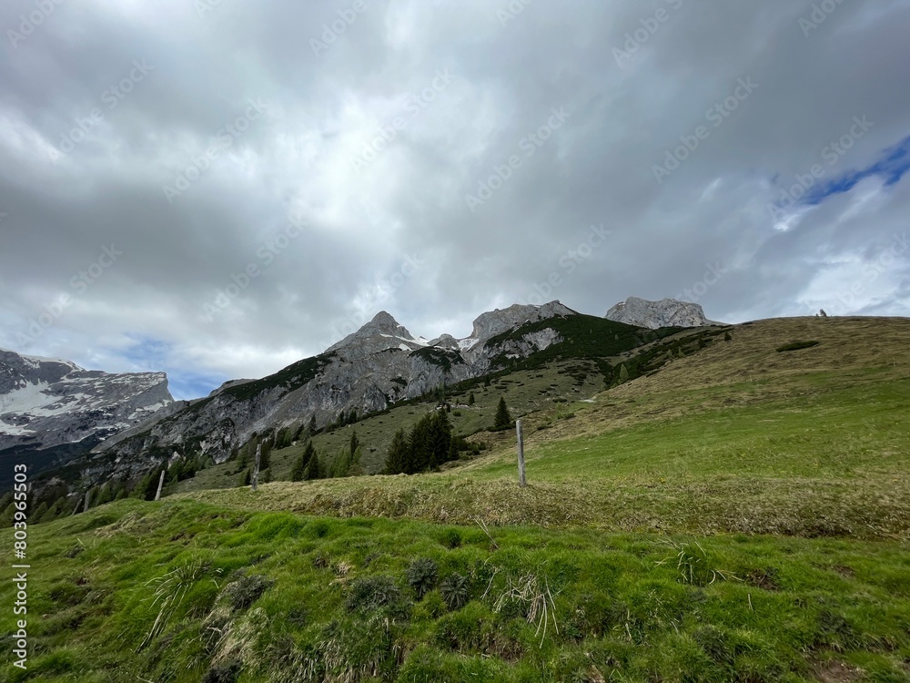 Obraz premium Wanderung Werfenweng Tennengebirge 2024