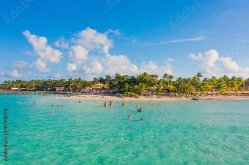 playa norte isla mujeres photo