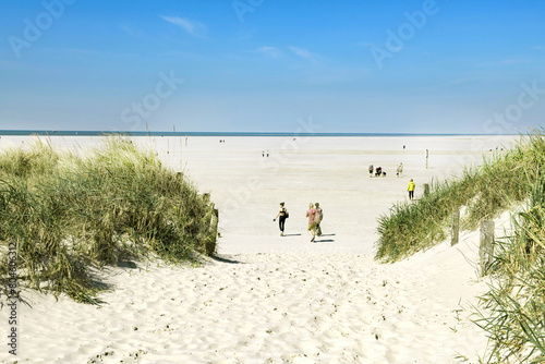 On the endless North German sandy beach of Sankt Peter Ording - 0455