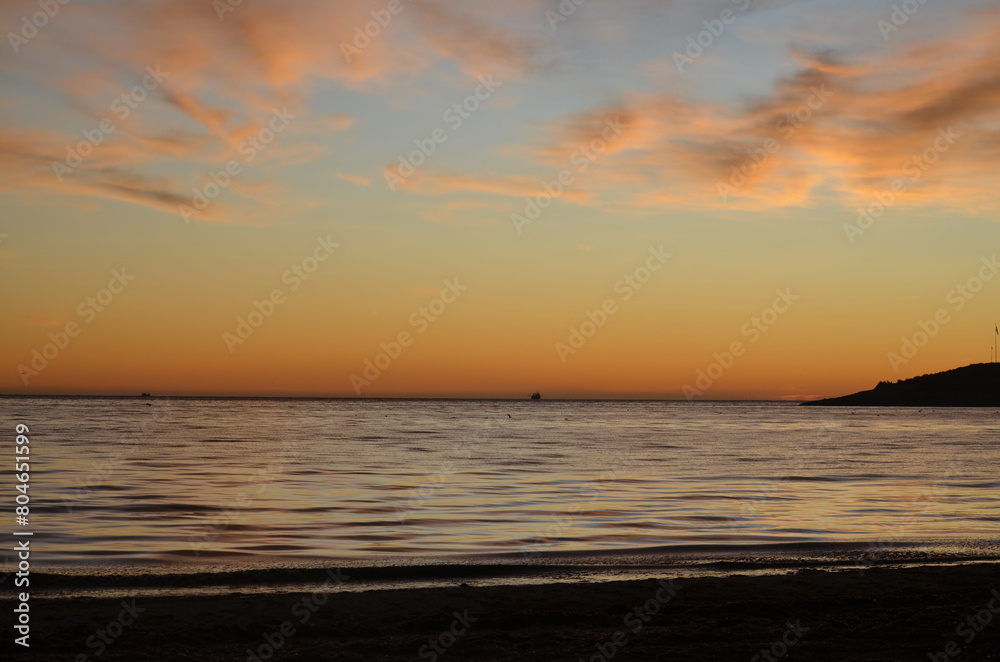 Fototapeta premium Sunrise at the beach