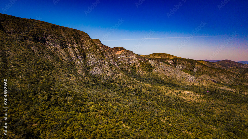 Natureza Cachoeiras Árvores Chapada dos Veadeiros Goiás Brasil Paisagem Beleza Cênica Aventura Trilhas Parque Nacional Cerrado Biodiversidade Rios Riachos Flora Brasil Maravilhas Naturais Explorar Natureza Cachoeiras Árvores Chapada dos Veadeiros Goiás Brasil Paisagem Beleza Cênica Aventura Trilhas Parque Nacional Cerrado Biodiversidade Rios Riachos Flora Brasil Maravilhas Naturais Explorar