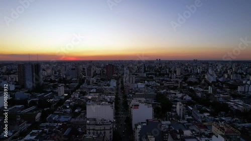 Ciudad vista al atardecer dron. Cielo y edificios. Atardecer pacifico. Fin del día. Ciudad de Buenos Aires, Argentina. photo