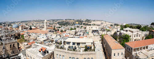 Panoramic view of Jerusalem from the wall © David